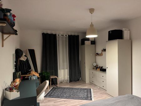 Möblierte 2 Zimmer Wohnung zur Zwischenmiete für 6 Monaten - Photo 2
