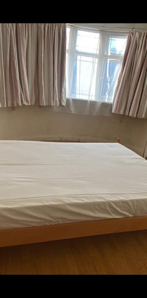 Room in a Shared House, Victor Grove, HA0 - Photo 2