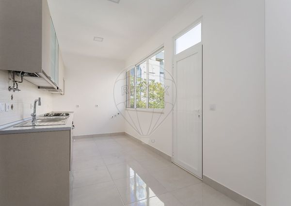 Apartamento T2 em Setúbal