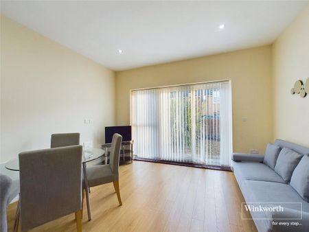 2 bedroom apartment to rent - Photo 2
