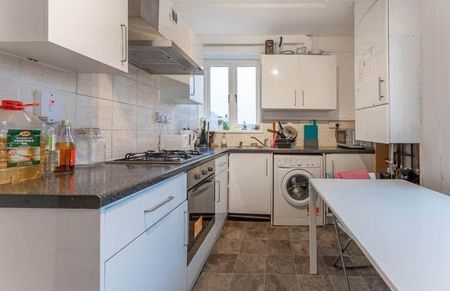 Room in a Shared Flat, Ashmount Road, N15 - Photo 5