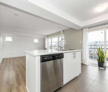 For Lease - 300 Des Tilleuls Private Unit# B, Orleans - Cumberland ... - Photo 2