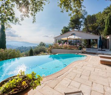 Maison à louer Mougins, Cote d'Azur, France12 600 EUR / Mois - Photo 5