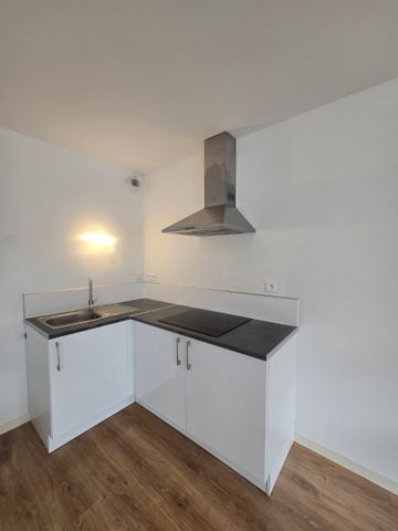 Location Appartement 3 pièces 69m² ARRAS 62000 - Photo 4