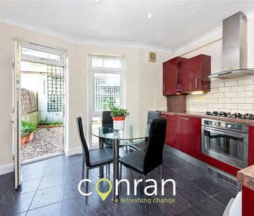 4 bedroom end of terrace house to rent - Photo 4