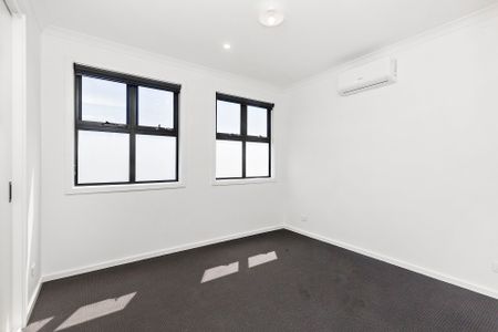 57a Castlewood Street, - Photo 2