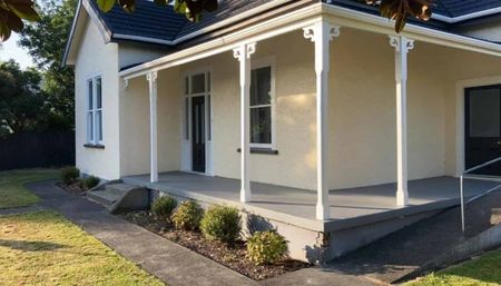 Four-bedroom home close to the river - Photo 2