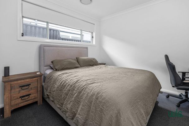 66 Meya Crescent, Fletcher NSW 2287 - House For Rent | Domain - Photo 1