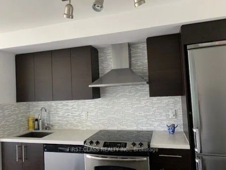 58 Orchard View Boulevard #1001 - Photo 5