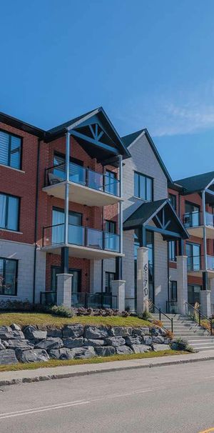 Logements Luxueux - Photo 1