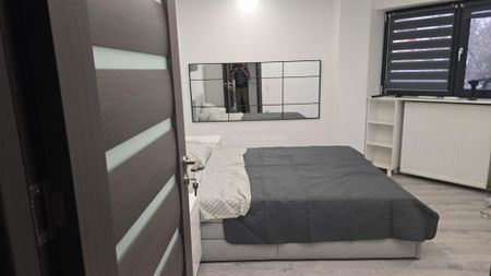 Garsoniera zona Caraiman, mobilata, utilata modern - Fotografie 2