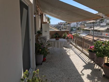 Διαμέρισμα για ενοικίαση Πειραιάς - Κέντρο (Κέντρο - Λιμάνι) - Photo 2