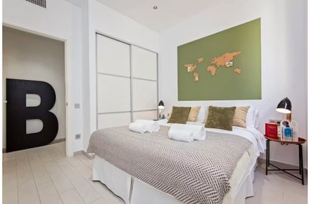 Carrer de Sants, Barcelona, Catalonia 08014 - Photo 4