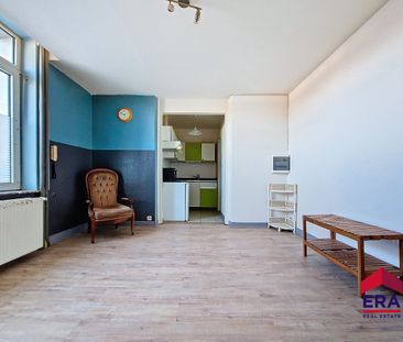 Studio 1er étage à louer au coeur de Huy - Photo 1