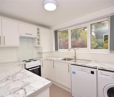 25A, Gledhow Wood Road, Leeds, West Yorkshire, LS8 4BZ - Photo 1