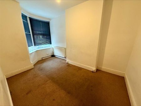 4 bedroom house to rent - Photo 3