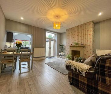2 bedroom terraced house to rent - Photo 2
