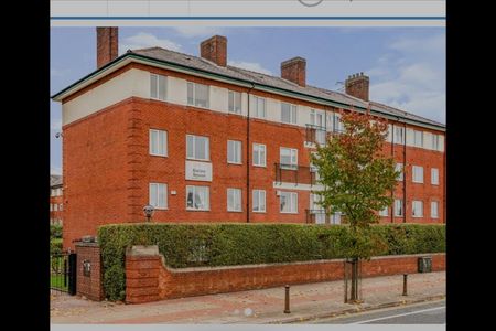 2 Bed Flat, Kielder Square, M5 - Photo 4