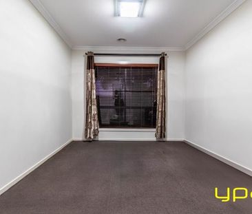 45 Hayton Park Boulevard, Cranbourne West - Photo 1