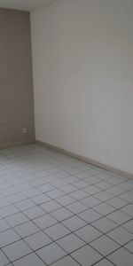 Location Appartement 2 pièces 36m² BOURG LES VALENCE 26500 - Photo 4