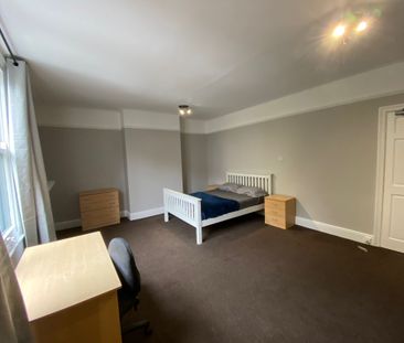 5 bedroom house share to rent - Photo 2