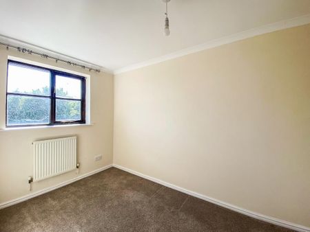 2 bedroom terraced house to rent - Photo 3