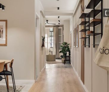 2 room luxury Apartment for rent in Barcelona, Catalonia - Photo 2