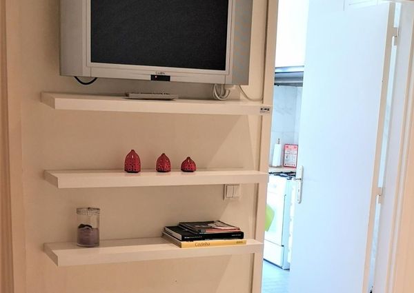 Quarto individual com wc privado em Telheiras