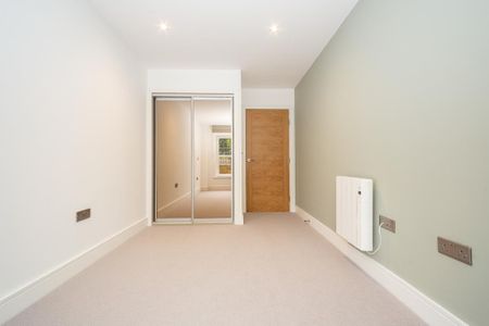 2 bedroom apartment to rent - Photo 2