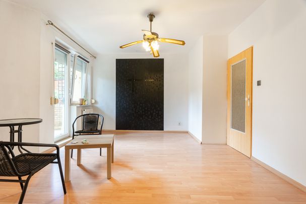 Balkon i ogródek! 57m2, duże 2 pokoje. Os. Bukowe! - Zdjęcie 1