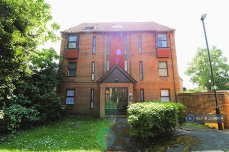 Studio to rent - Photo 3