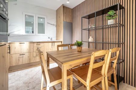 Carrer de Sueca, Valencia, Valencian Community 46006 - Photo 5