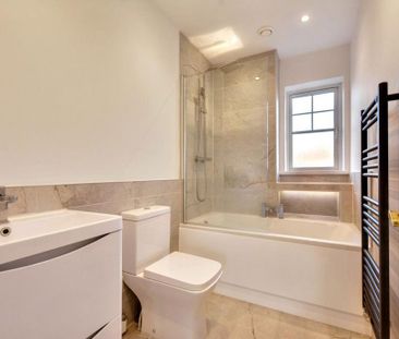 2 bedroom terraced house to rent - Photo 6