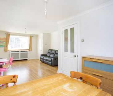 3 bedroom house to rent - Photo 2