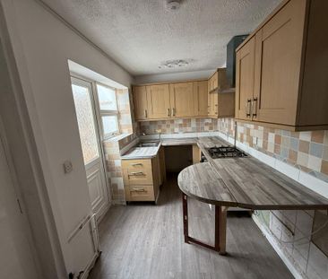 2 bedroom house to rent - Photo 2