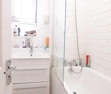 Shillingford House – Room 4 - Photo 6