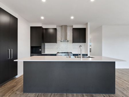 Modern Family Living in Cutters Ridge! - Photo 2