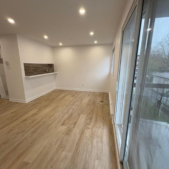 1er juin** Nouveau 4 1/2 à louer Greenfield Park Longueuil Rive-Sud - Photo 1