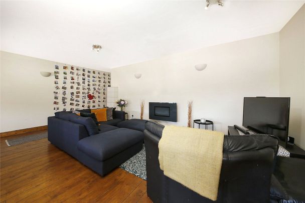 , Greenwich, SE10 - Photo 1