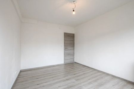 Gerenoveerd 2-slaapkamer appartement in Wenduine te huur - Photo 4