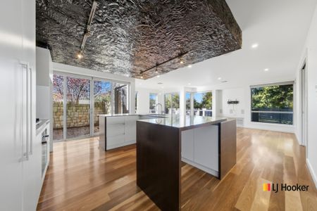 Modern And Private Living In A Prime Franklin Location - Photo 5