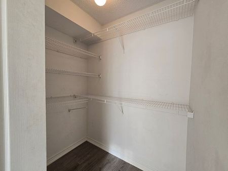 For Lease - 8351 McLaughlin Road Unit# 432, Brampton, Ontario - Photo 2