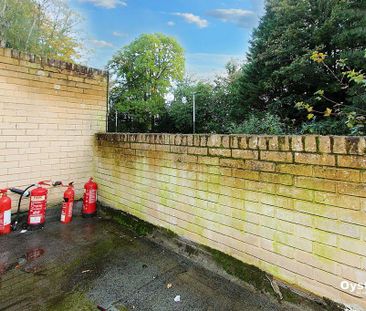 1 bedroom in a house share to rent - Photo 6