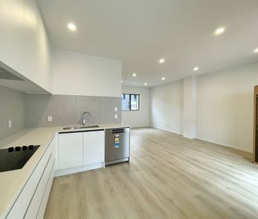 Brand-New 4-Bedroom Townhouse – Great Location! - Photo 5