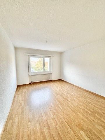 Attraktive 3.5-Zimmer-Wohnung mit moderner Küche und Blick ins Grüne - Foto 4