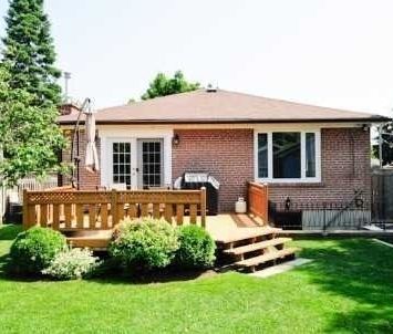 For Lease - 902 Donovan Crescent Unit# Lower, Whitby, Ontario - Photo 4