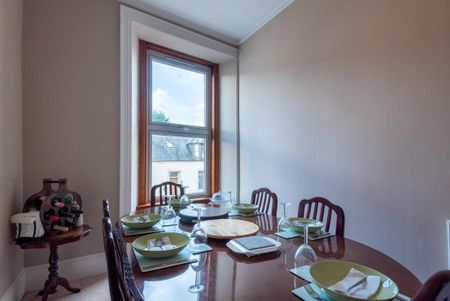 4 bedroom maisonette to rent - Photo 5