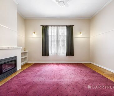 Period Gem in Ballarat Central - Photo 5