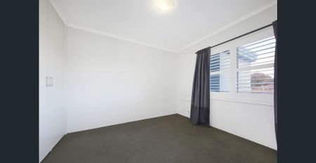 LIGHT FILLED TWO BEDROOM APARTMENT - Photo 2