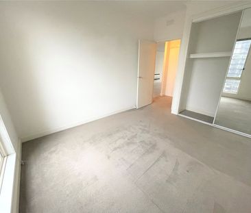 80/632 St Kilda Road - Photo 4